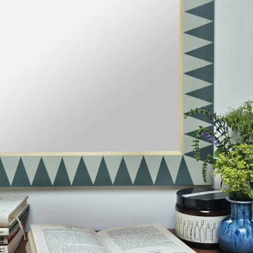 ZigZag2 square Blank.jpg