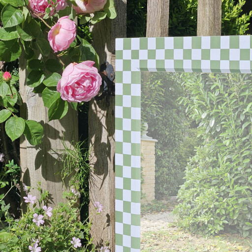 Checkers Roses.jpg
