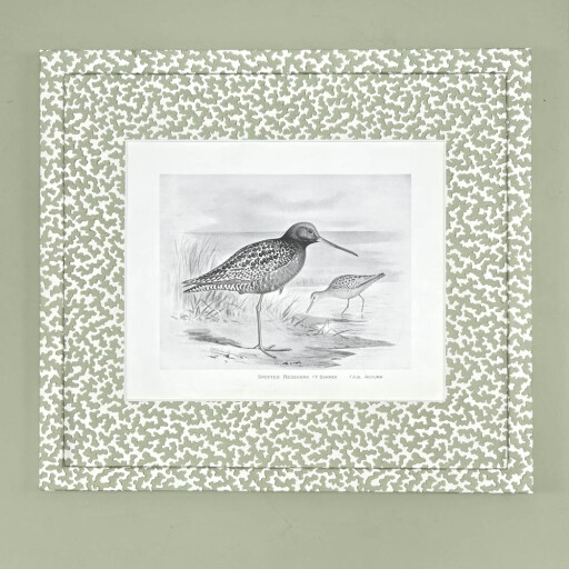 Squiggle bird pair BW 3.jpg